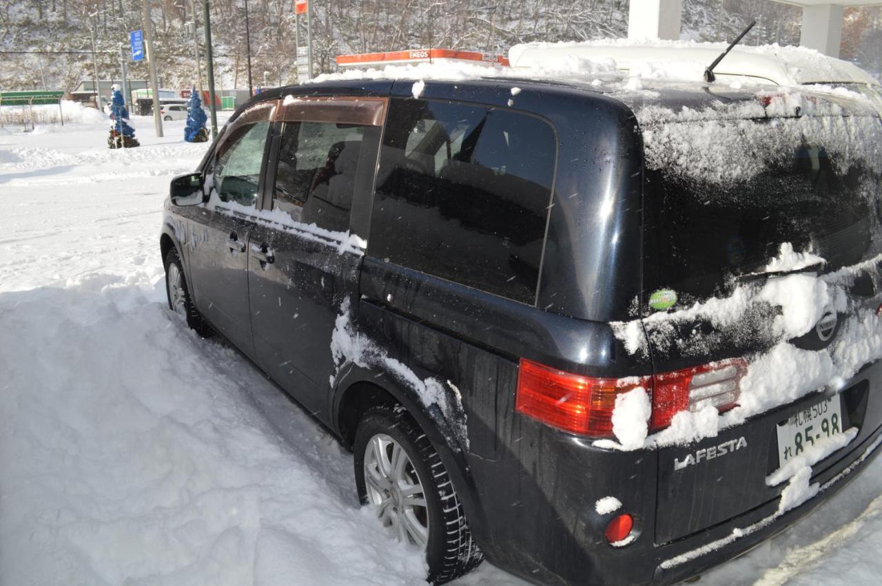 Hotel Mount Racey Yubari Екстериор снимка